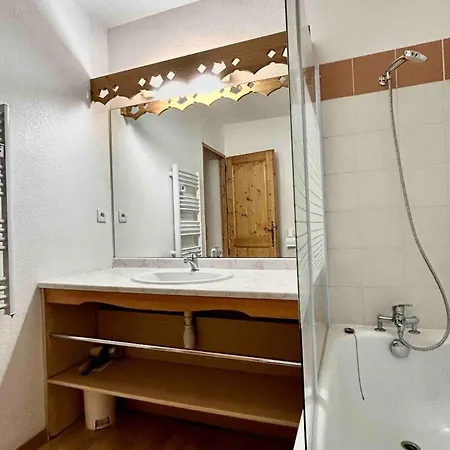 2* Avec Terrasse, Piscines, Sauna, Parking Et Animaux Admis - Fr-1-629-139 * Samoëns
