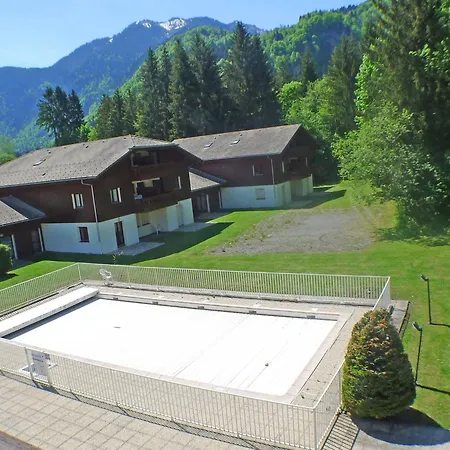 2* Avec Terrasse Et Animaux Bienvenus, Parking Inclus - Fr-1-629-139 Samoëns